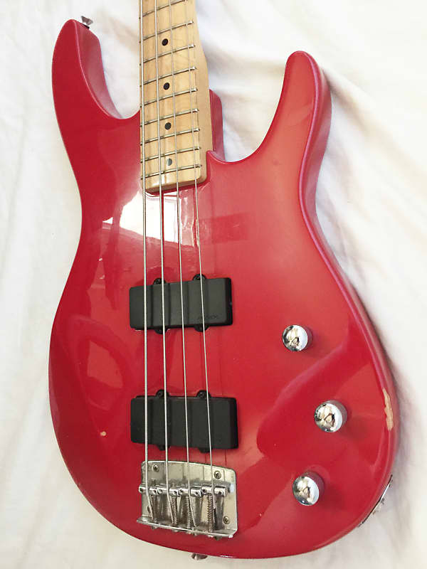 peavey foundation bass guitar serial number